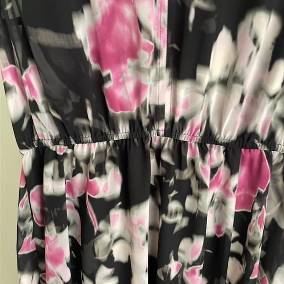 STEVE MADDEN ALLEGRA SPLIT DRESS - Picture 5 of 7